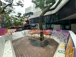 Scape (D9), Retail #497455421